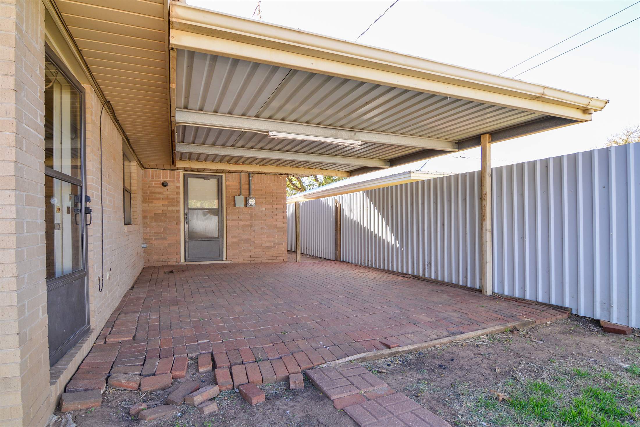 801 13th Street, Shallowater, TX 79363