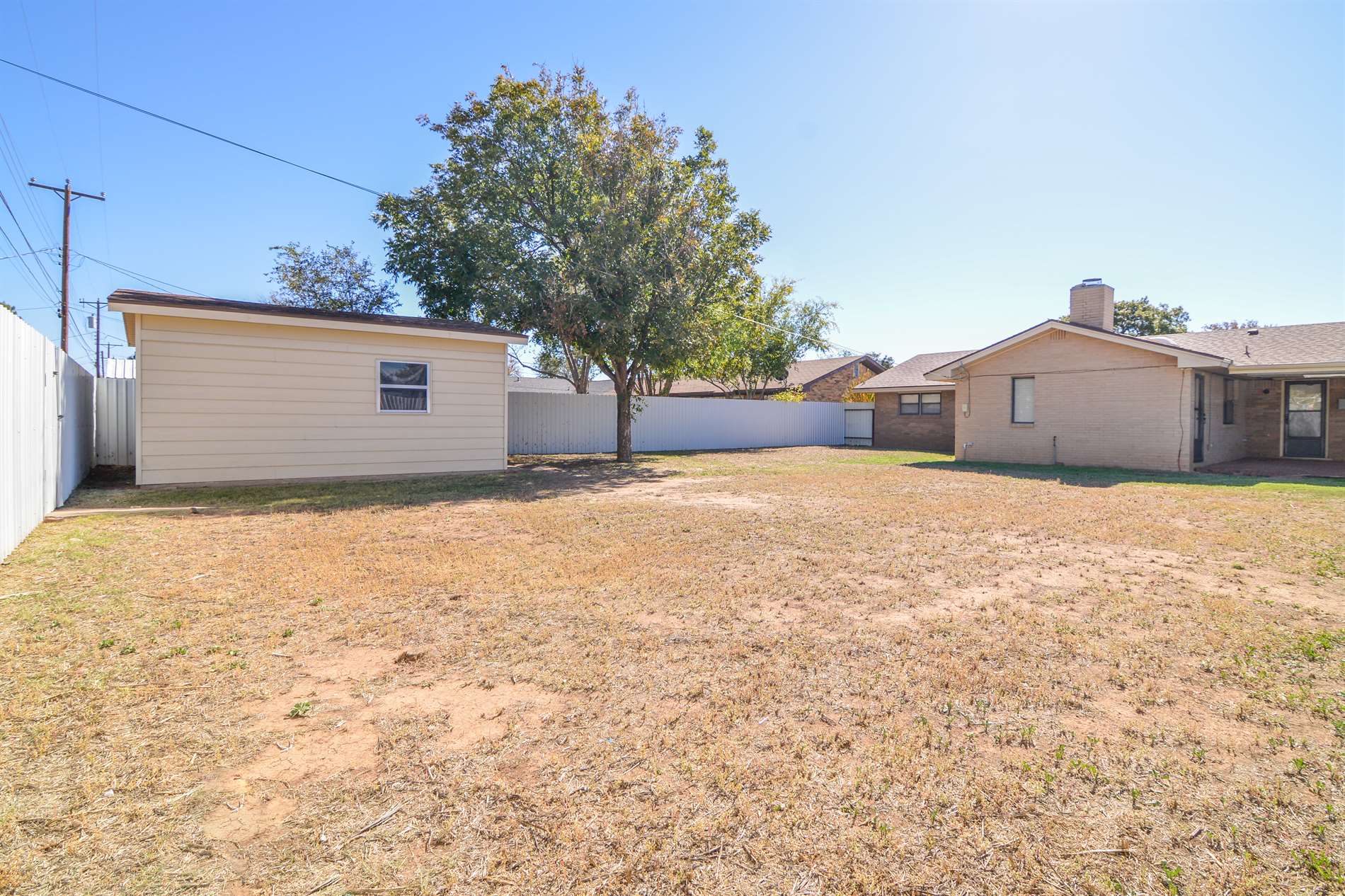 801 13th Street, Shallowater, TX 79363