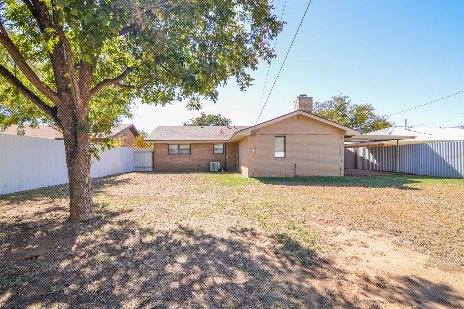 801 13th Street, Shallowater, TX 79363