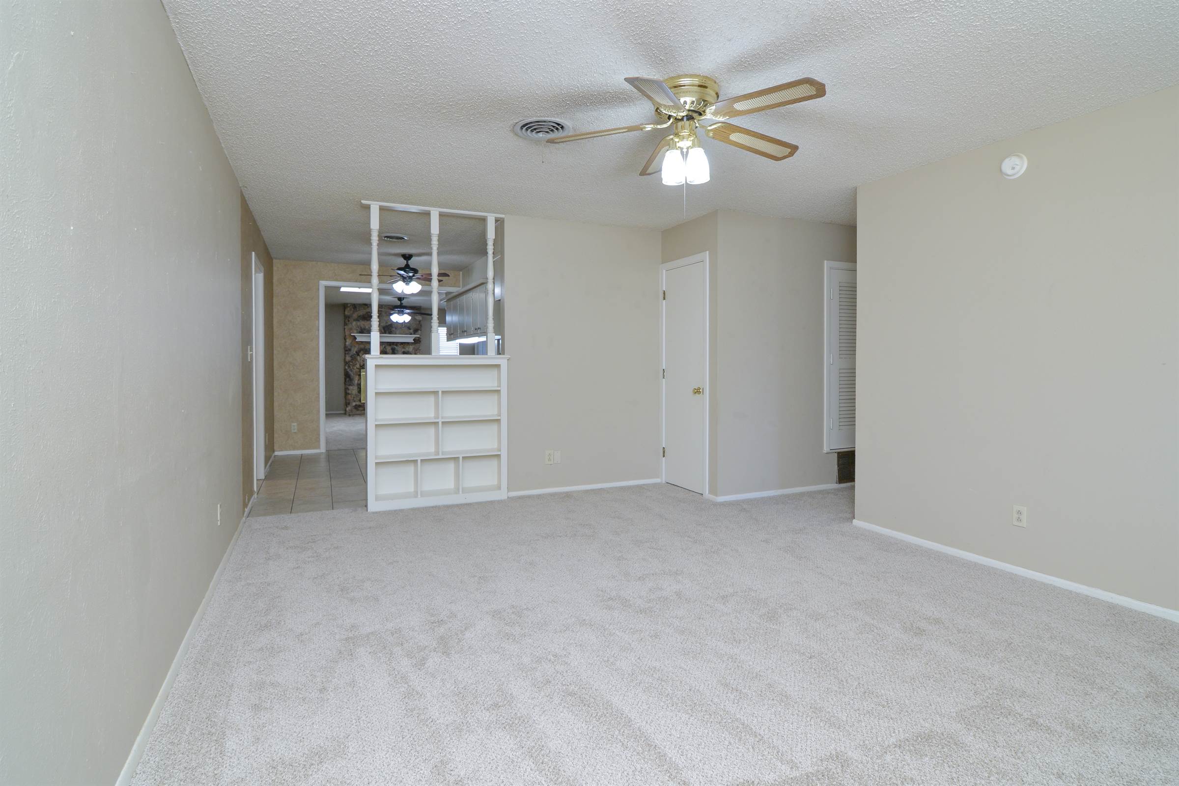 801 13th Street, Shallowater, TX 79363