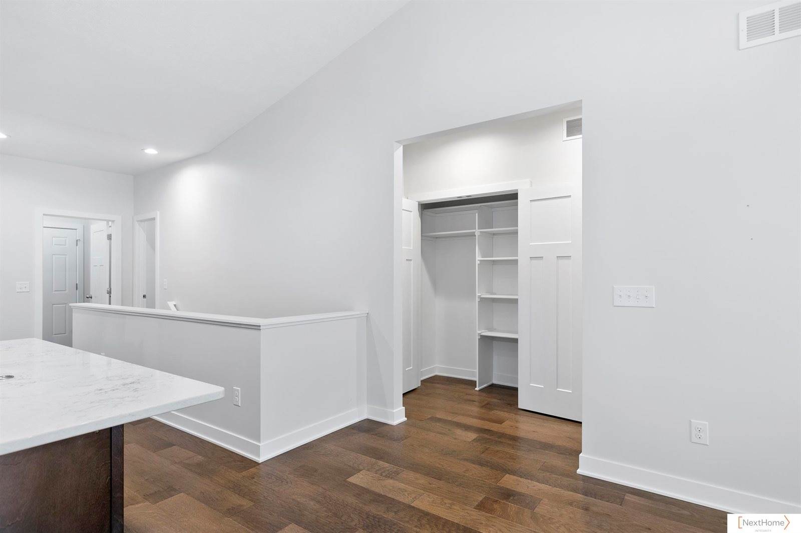 4300 Main Street, Roca, NE 68430