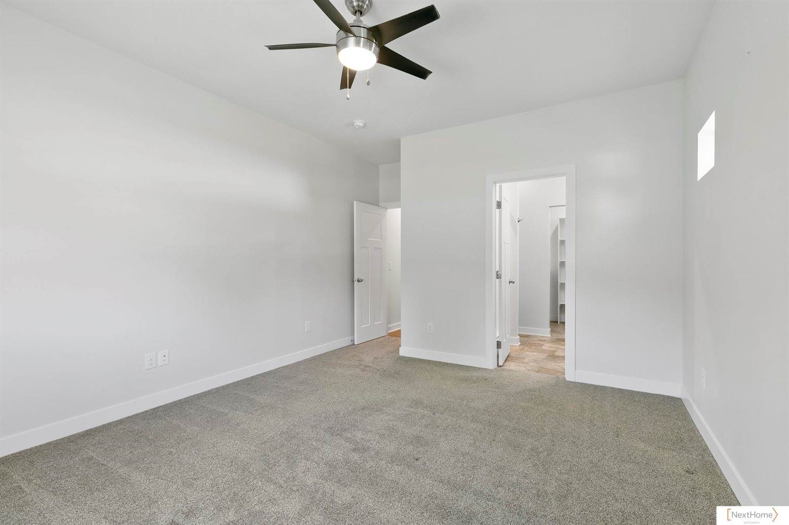 4300 Main Street, Roca, NE 68430