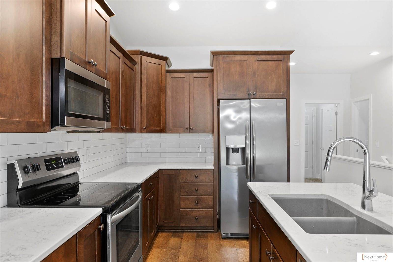 4300 Main Street, Roca, NE 68430