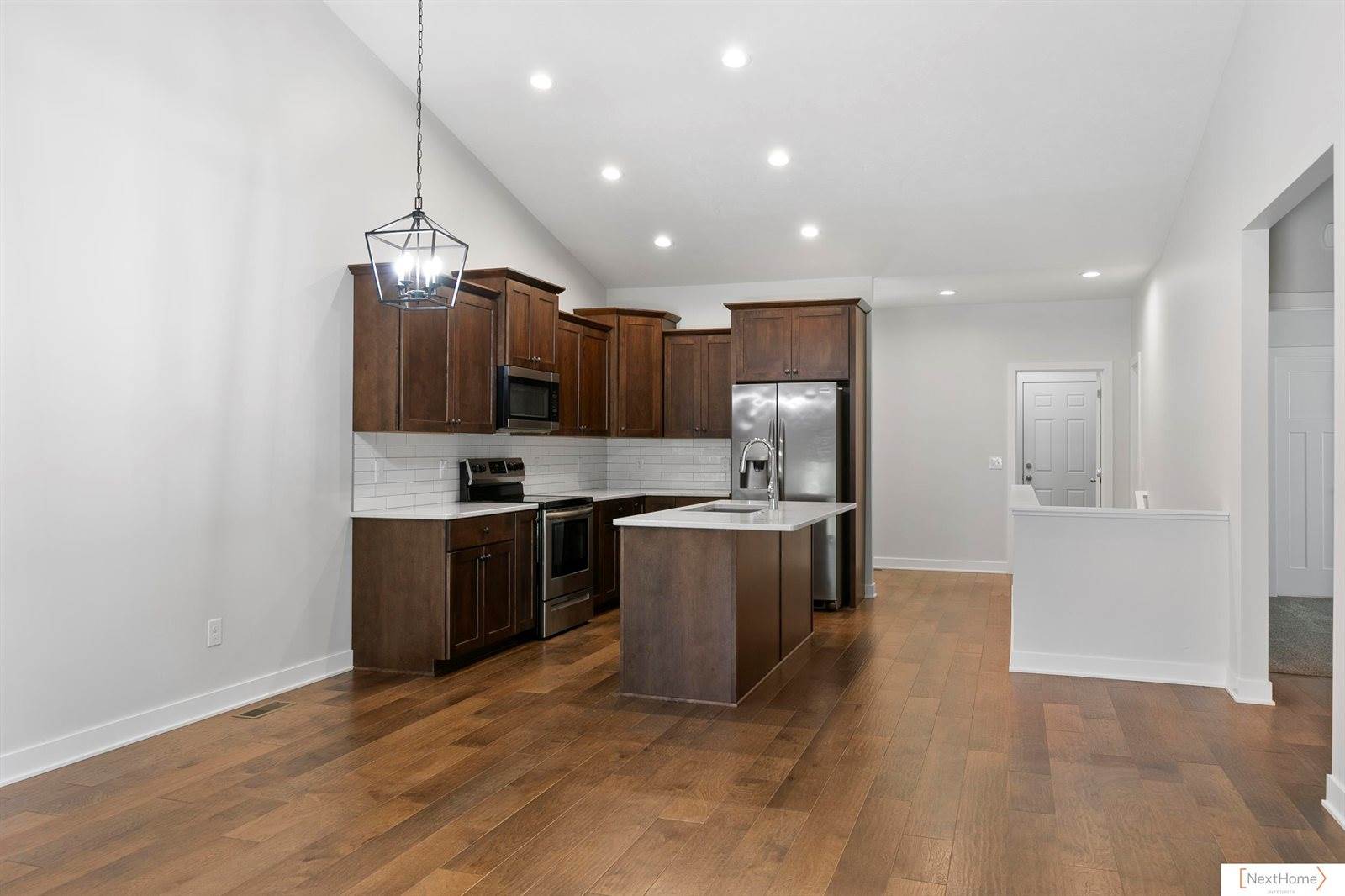 4300 Main Street, Roca, NE 68430