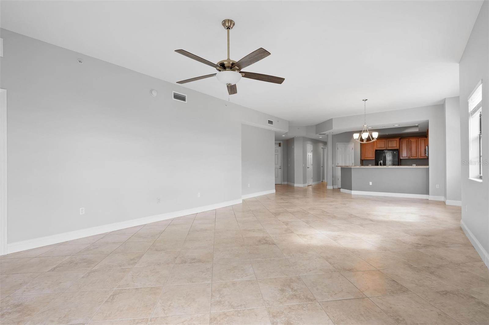 7710 Lake Vista Court, Lakewood Ranch, FL 34202