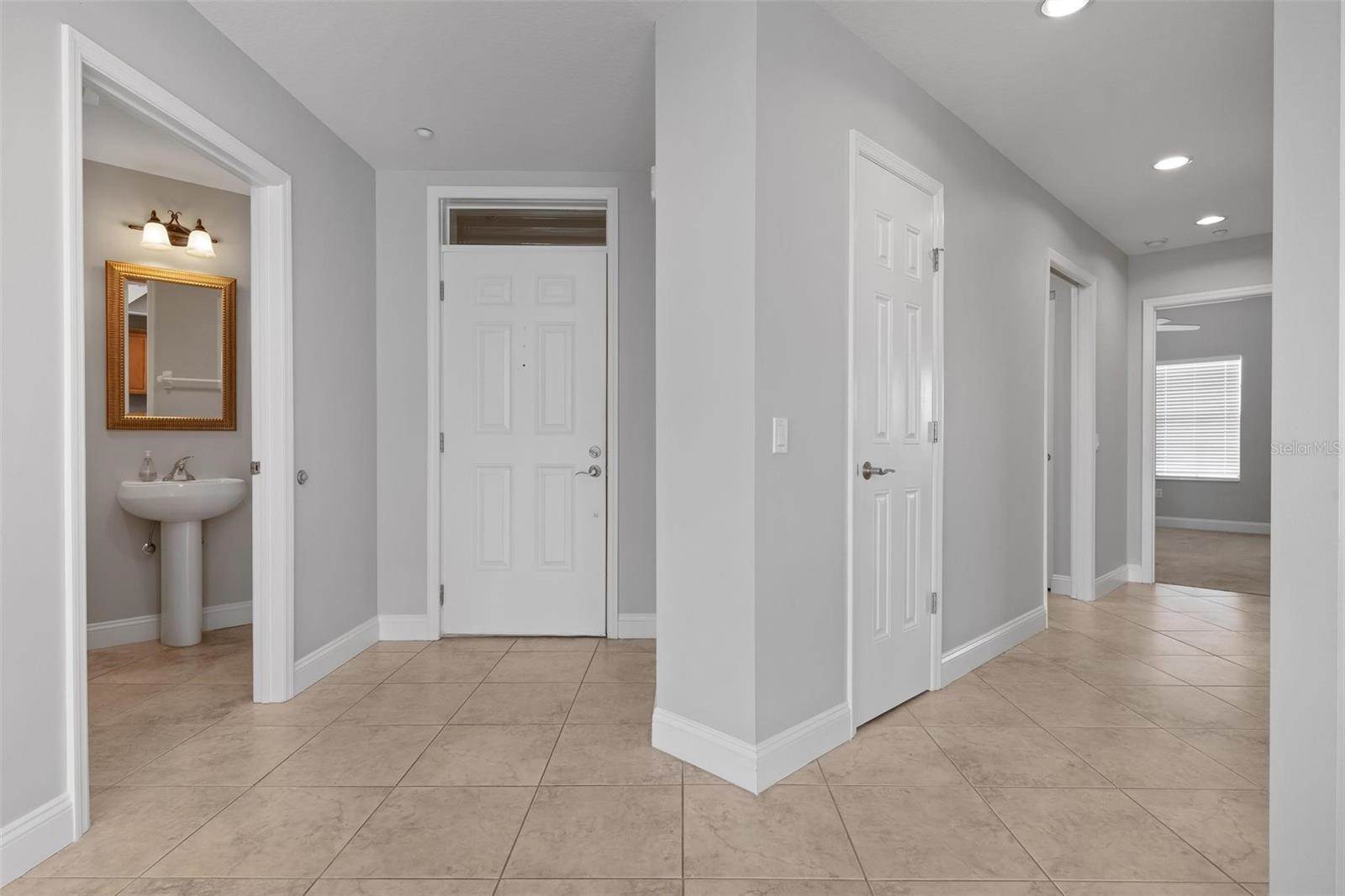 7710 Lake Vista Court, Lakewood Ranch, FL 34202