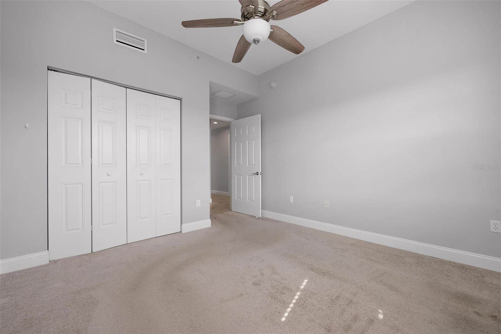 7710 Lake Vista Court, Lakewood Ranch, FL 34202