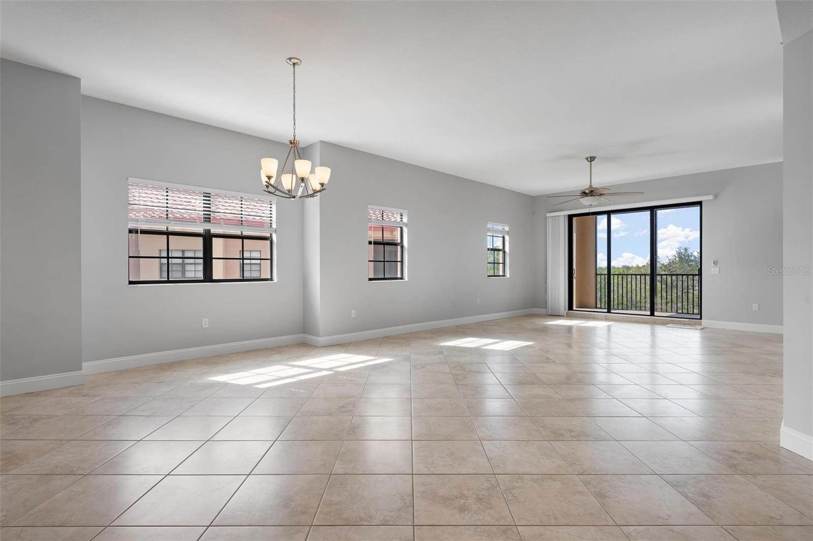 7710 Lake Vista Court, Lakewood Ranch, FL 34202