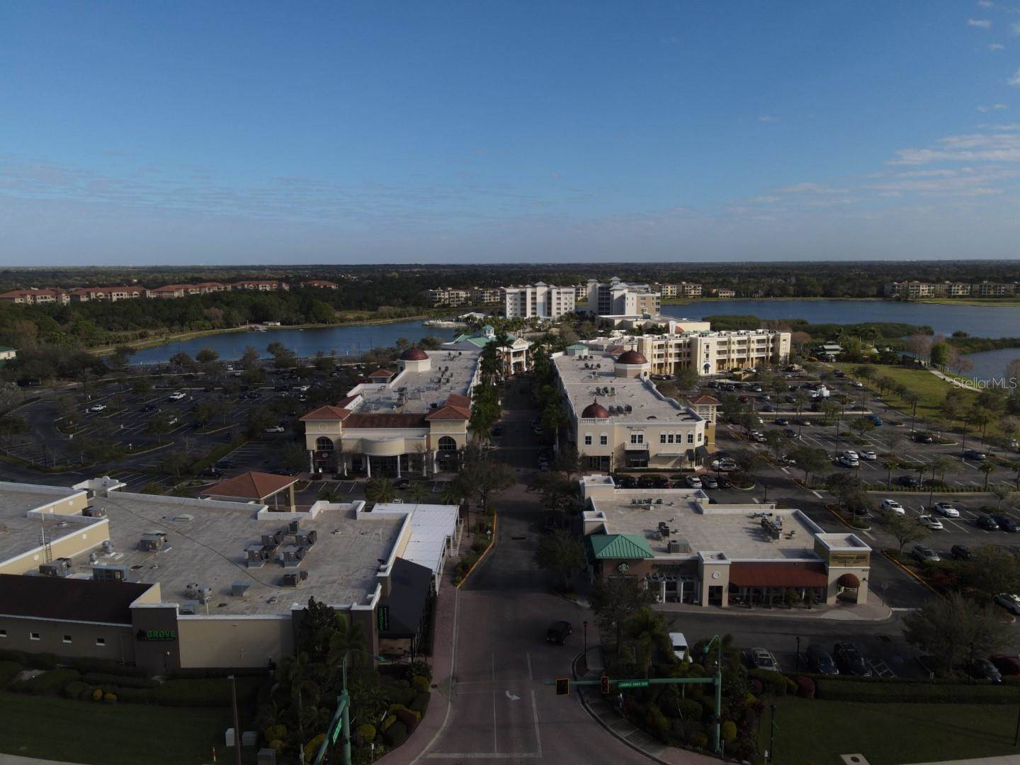 7710 Lake Vista Court, Lakewood Ranch, FL 34202