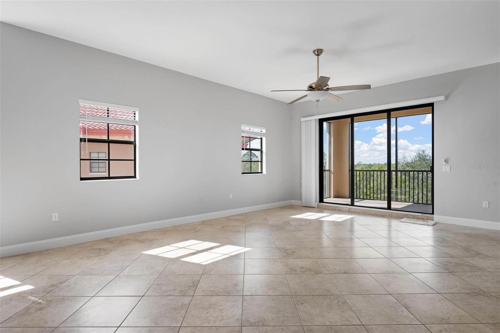 7710 Lake Vista Court, Lakewood Ranch, FL 34202