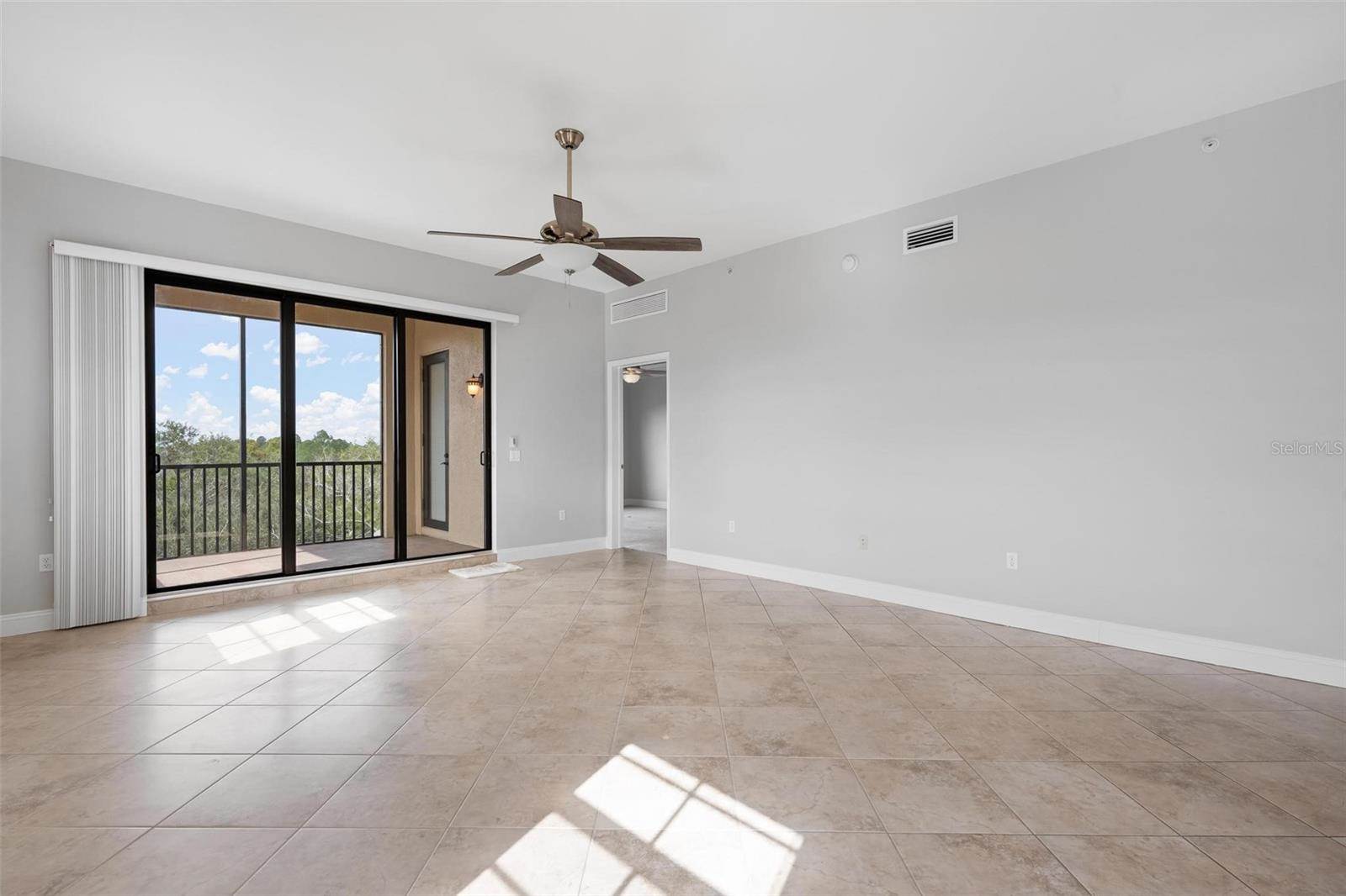 7710 Lake Vista Court, Lakewood Ranch, FL 34202