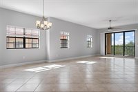 7710 Lake Vista Court, Lakewood Ranch, FL 34202