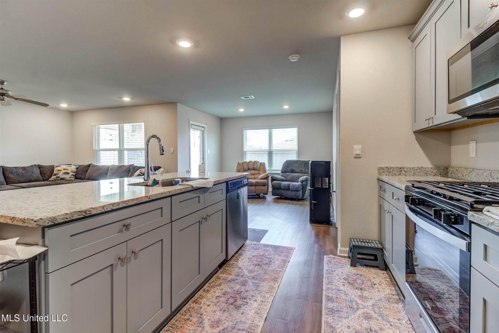 2004 Pettits Lane, Long Beach, MS 39560