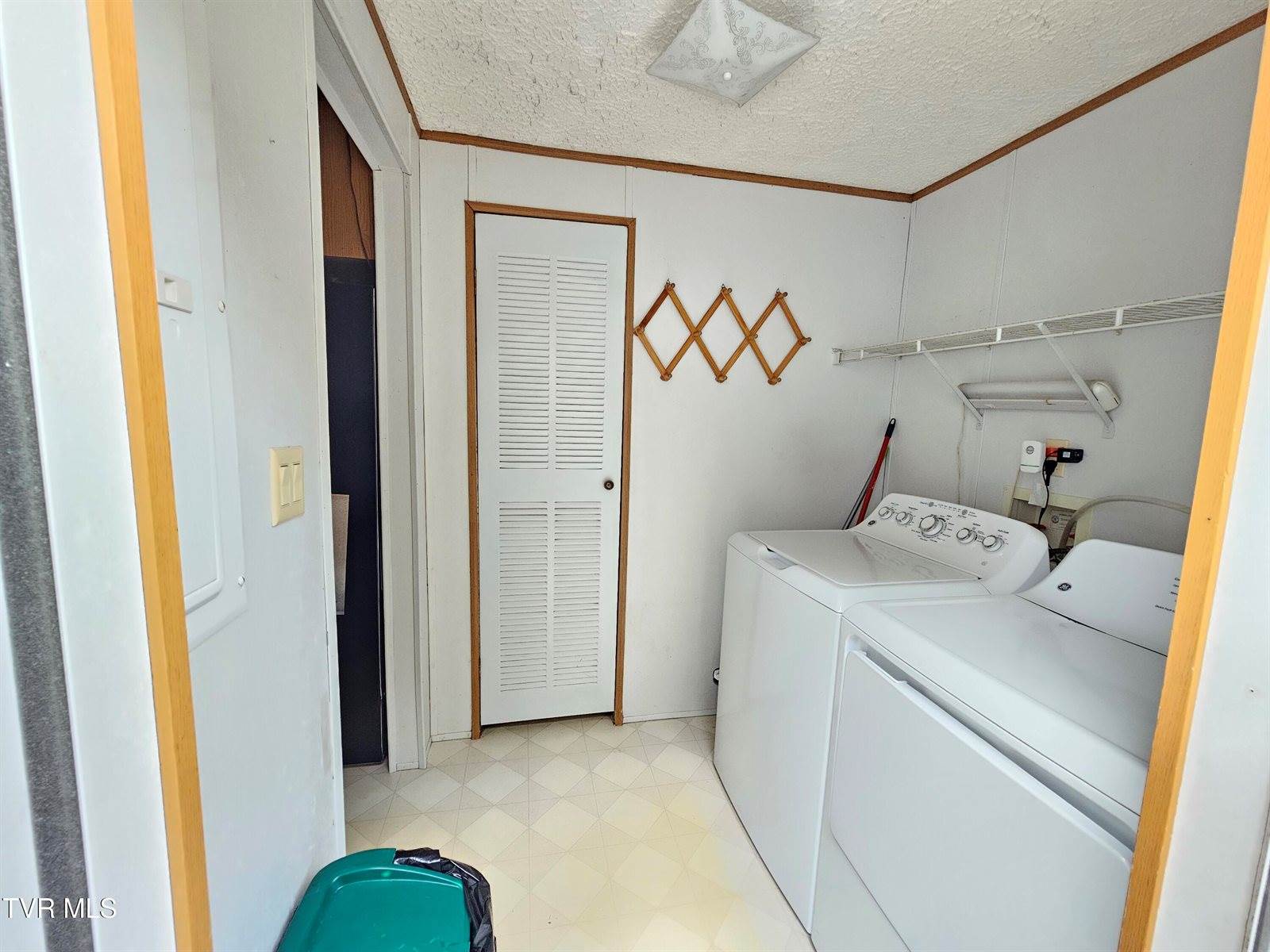 493 Banners Corner Road, Castlewood, VA 24224