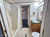 493 Banners Corner Road, Castlewood, VA 24224