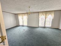 493 Banners Corner Road, Castlewood, VA 24224