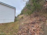 493 Banners Corner Road, Castlewood, VA 24224