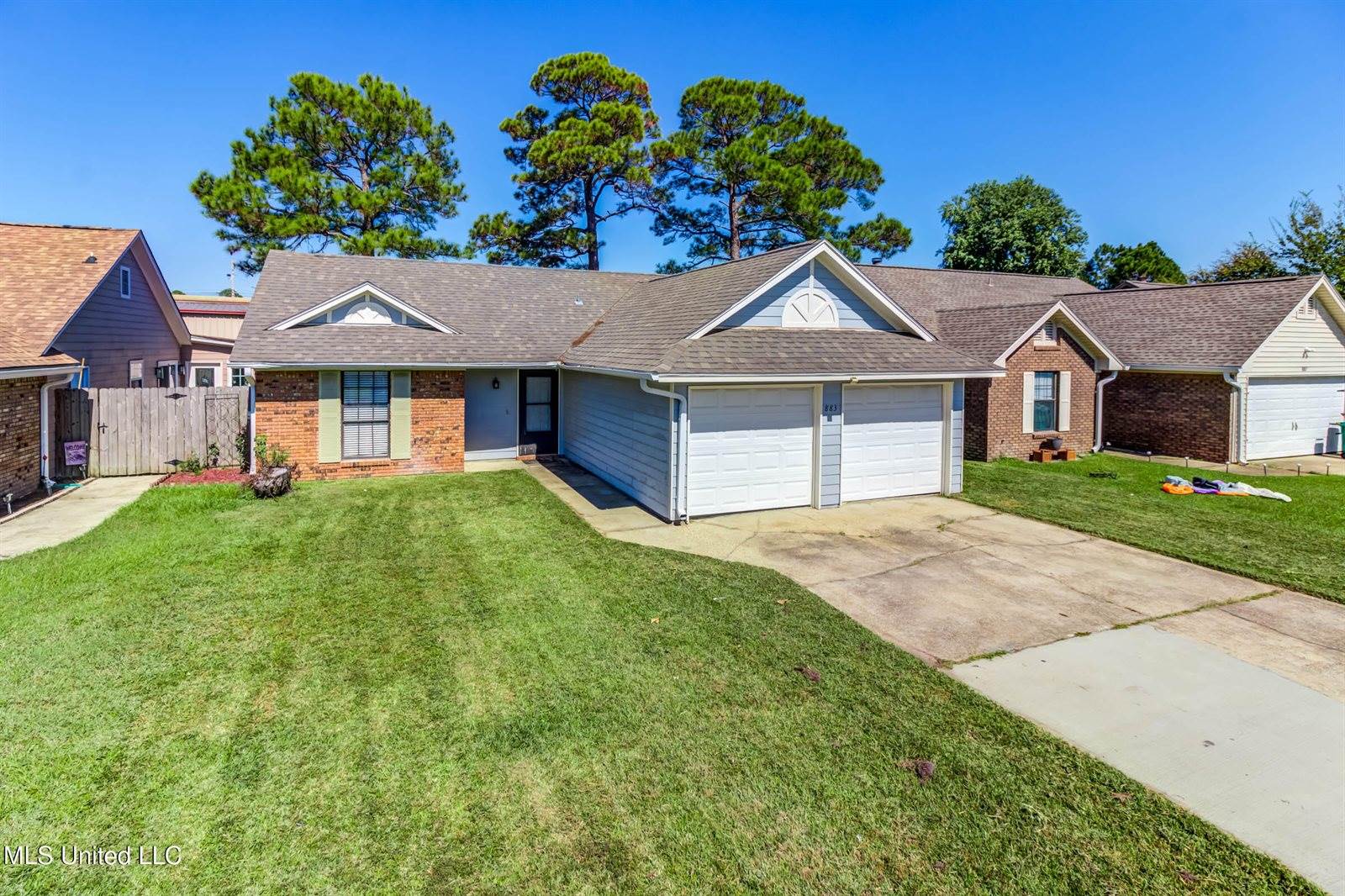 883 Laurelwood Drive, Biloxi, MS 39532
