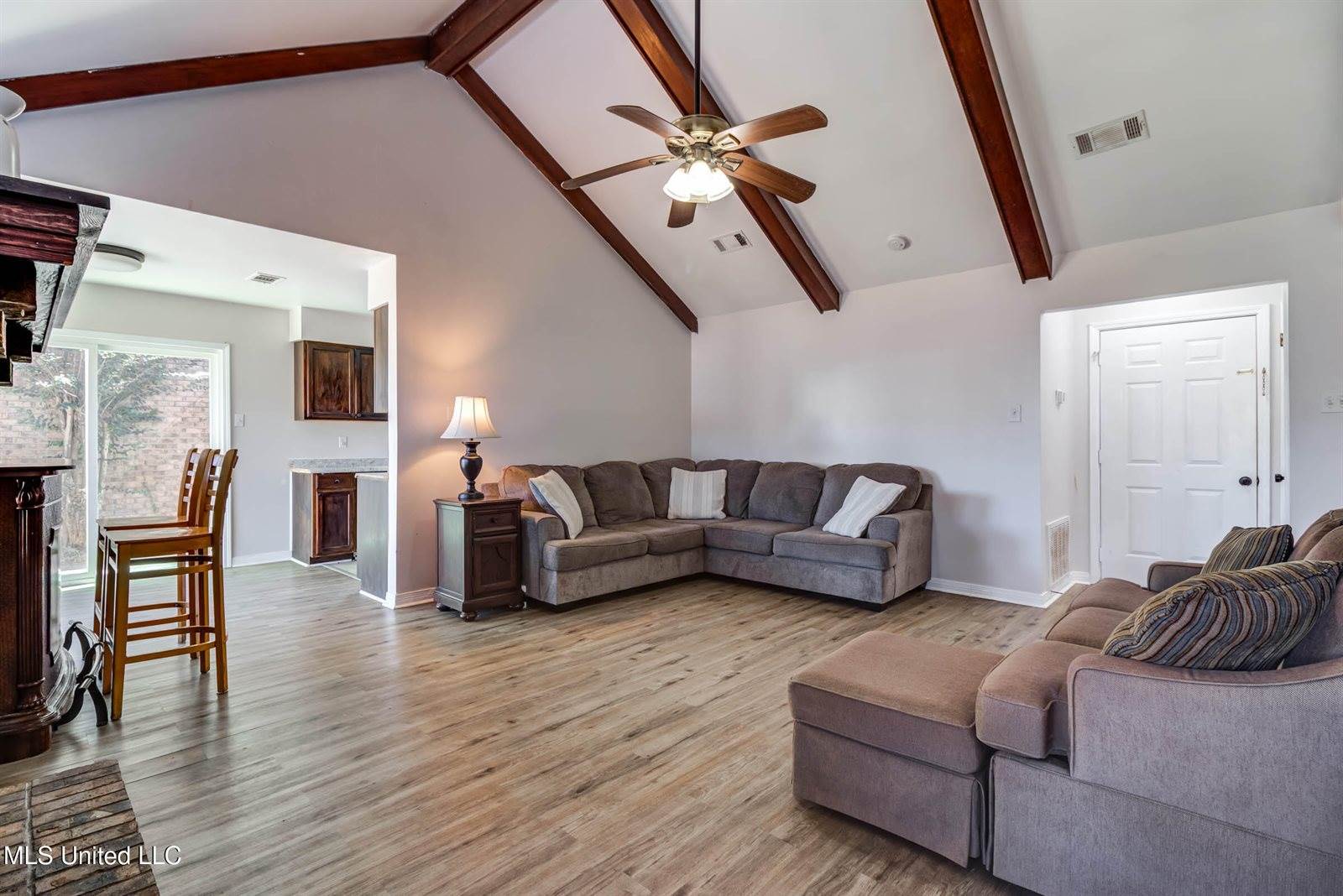 883 Laurelwood Drive, Biloxi, MS 39532