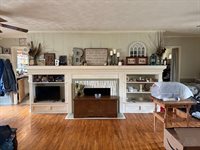 510 Rosewood Dr, Savannah, TN 38372