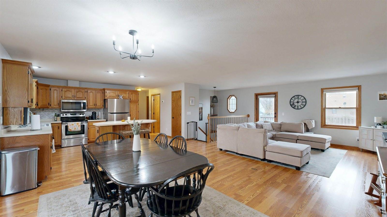 1333 East Ave North, Onalaska, WI 54650