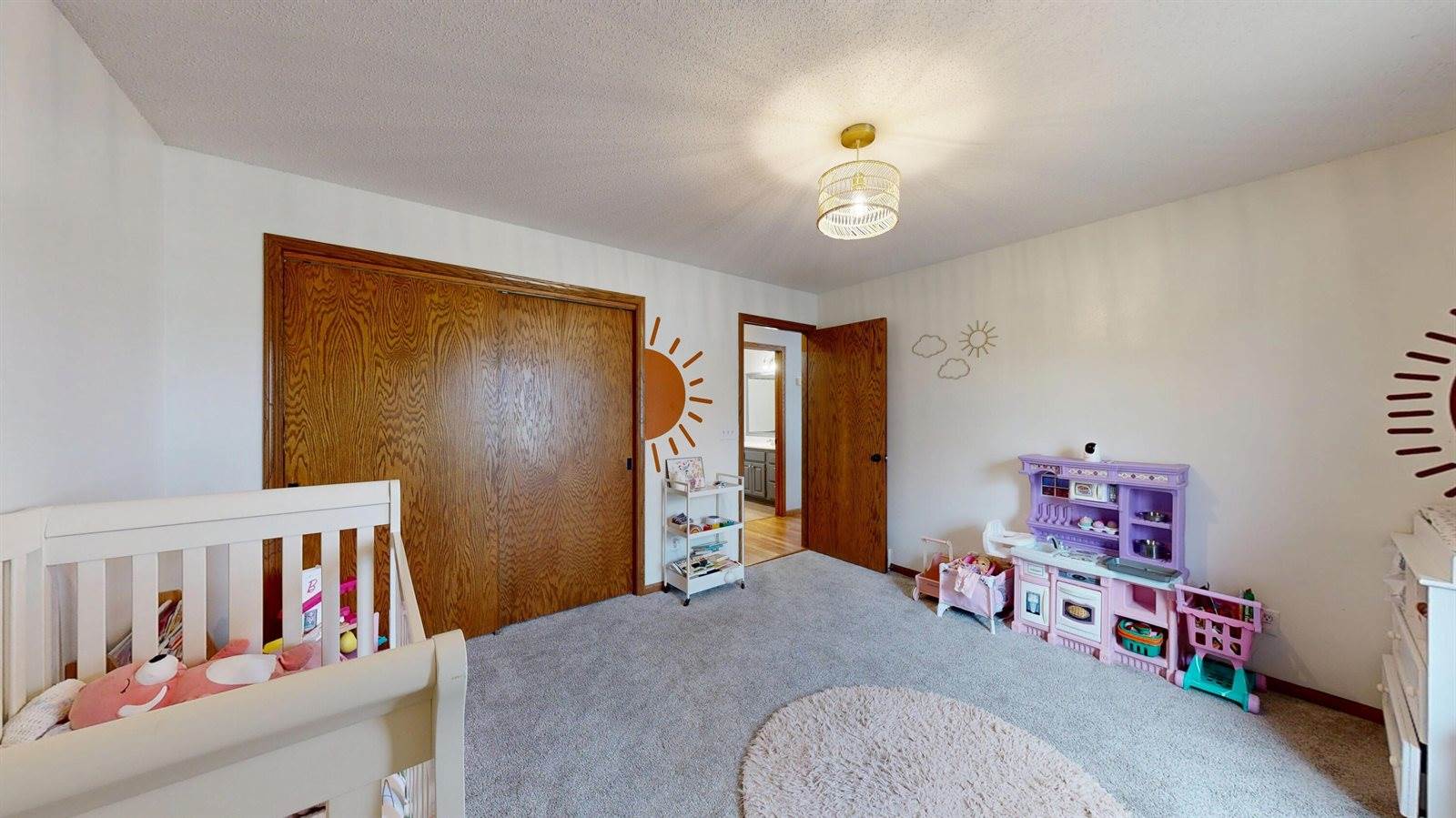 1333 East Ave North, Onalaska, WI 54650