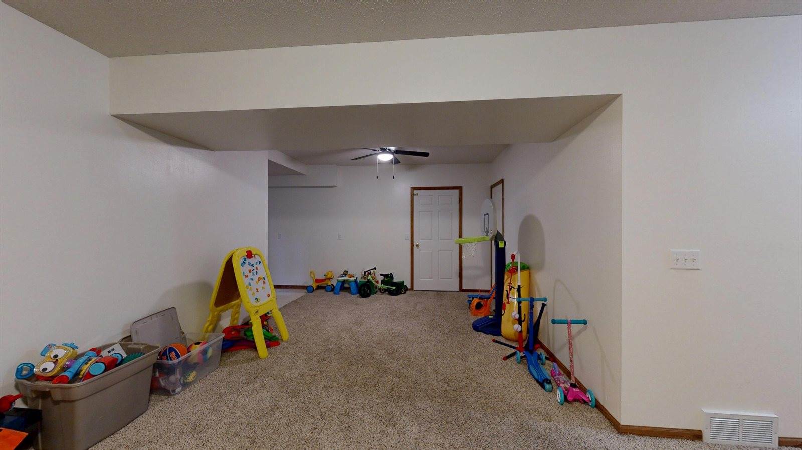 1333 East Ave North, Onalaska, WI 54650