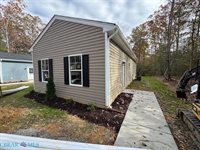 12401 Cedar Trail, Gloucester, VA 23061