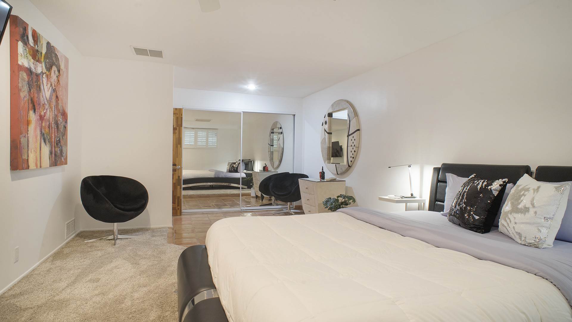 559 South Mountain View Drive, Palm Springs, CA 92264