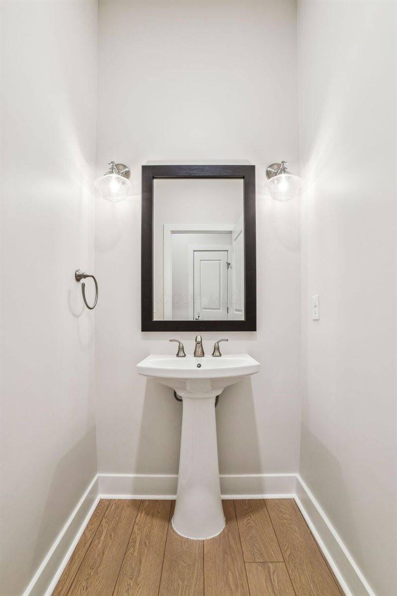 6745 Longshore Street, Dublin, OH 43017