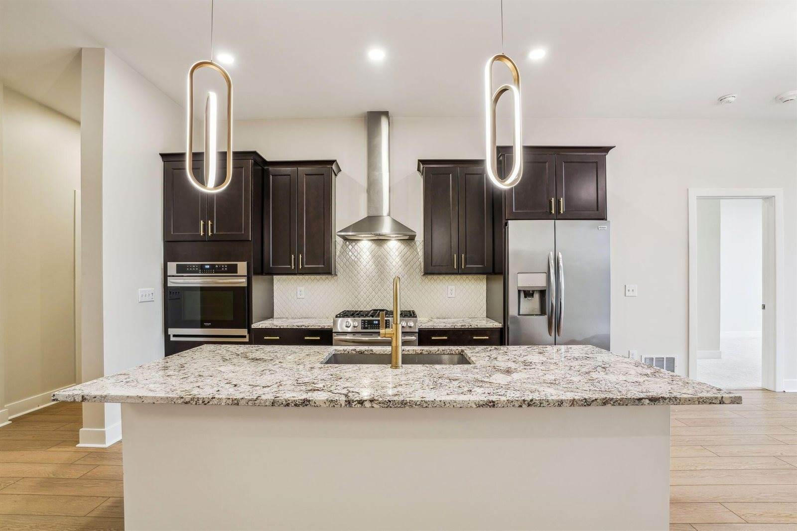 6745 Longshore Street, Dublin, OH 43017