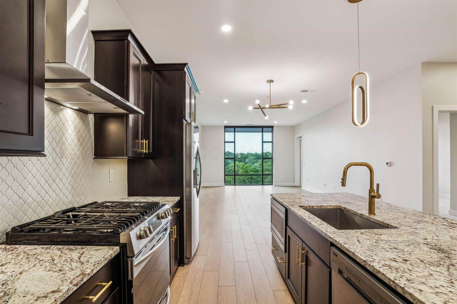 6745 Longshore Street, Dublin, OH 43017