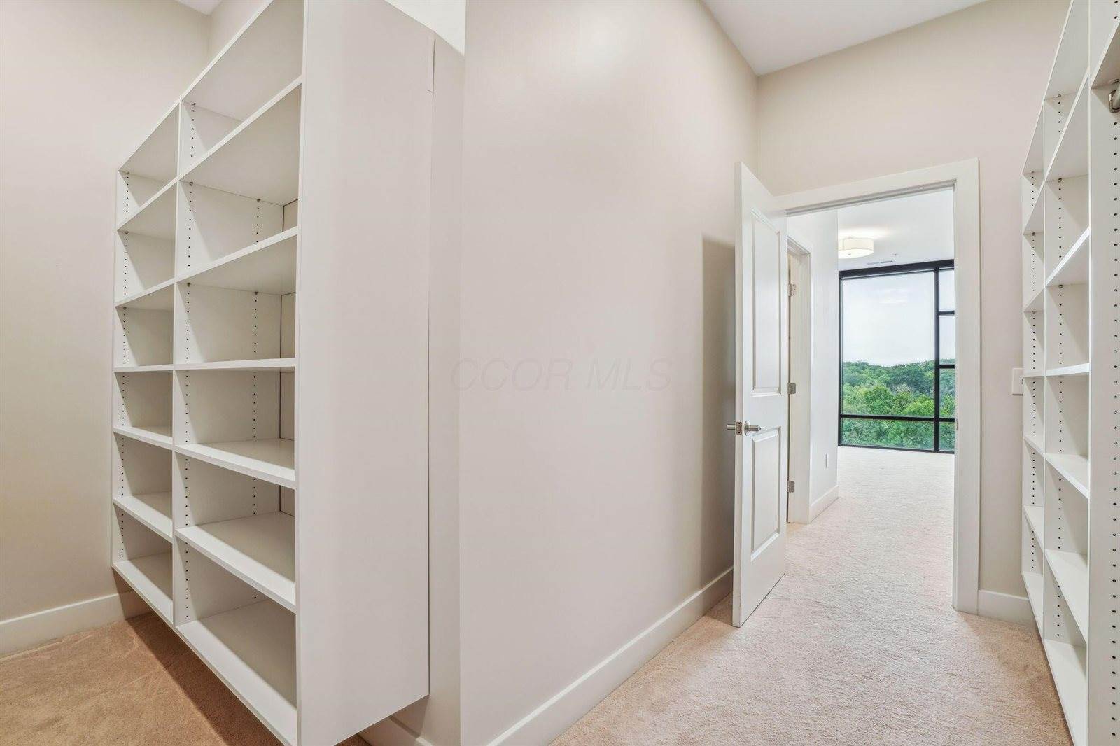 6745 Longshore Street, Dublin, OH 43017