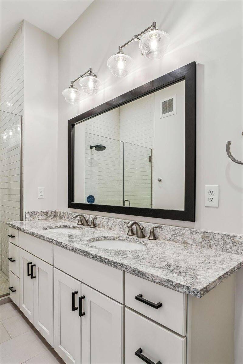 6745 Longshore Street, Dublin, OH 43017