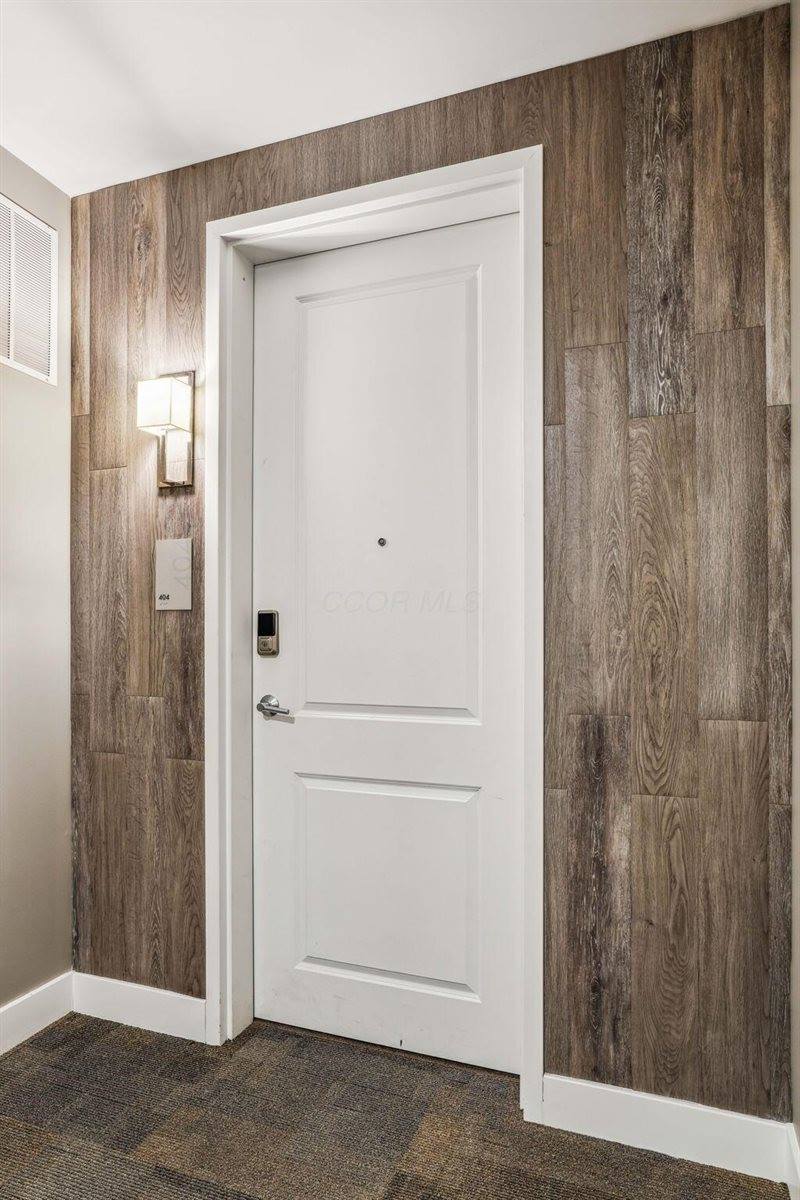 6745 Longshore Street, Dublin, OH 43017