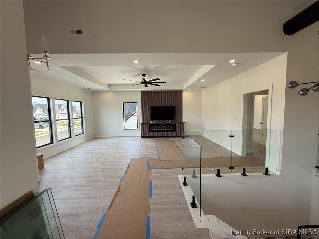 1019 Ridgeview Drive, Jeffersonville, IN 47130