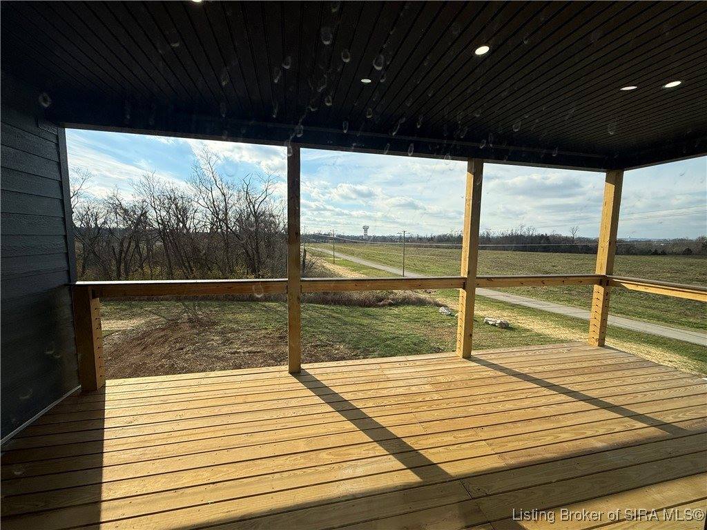 1019 Ridgeview Drive, Jeffersonville, IN 47130