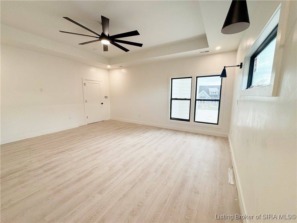 1019 Ridgeview Drive, Jeffersonville, IN 47130