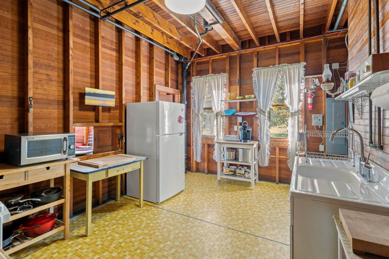 29 Navy Street, Searsport, ME 04974