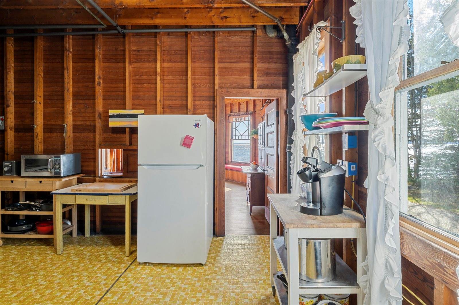 29 Navy Street, Searsport, ME 04974