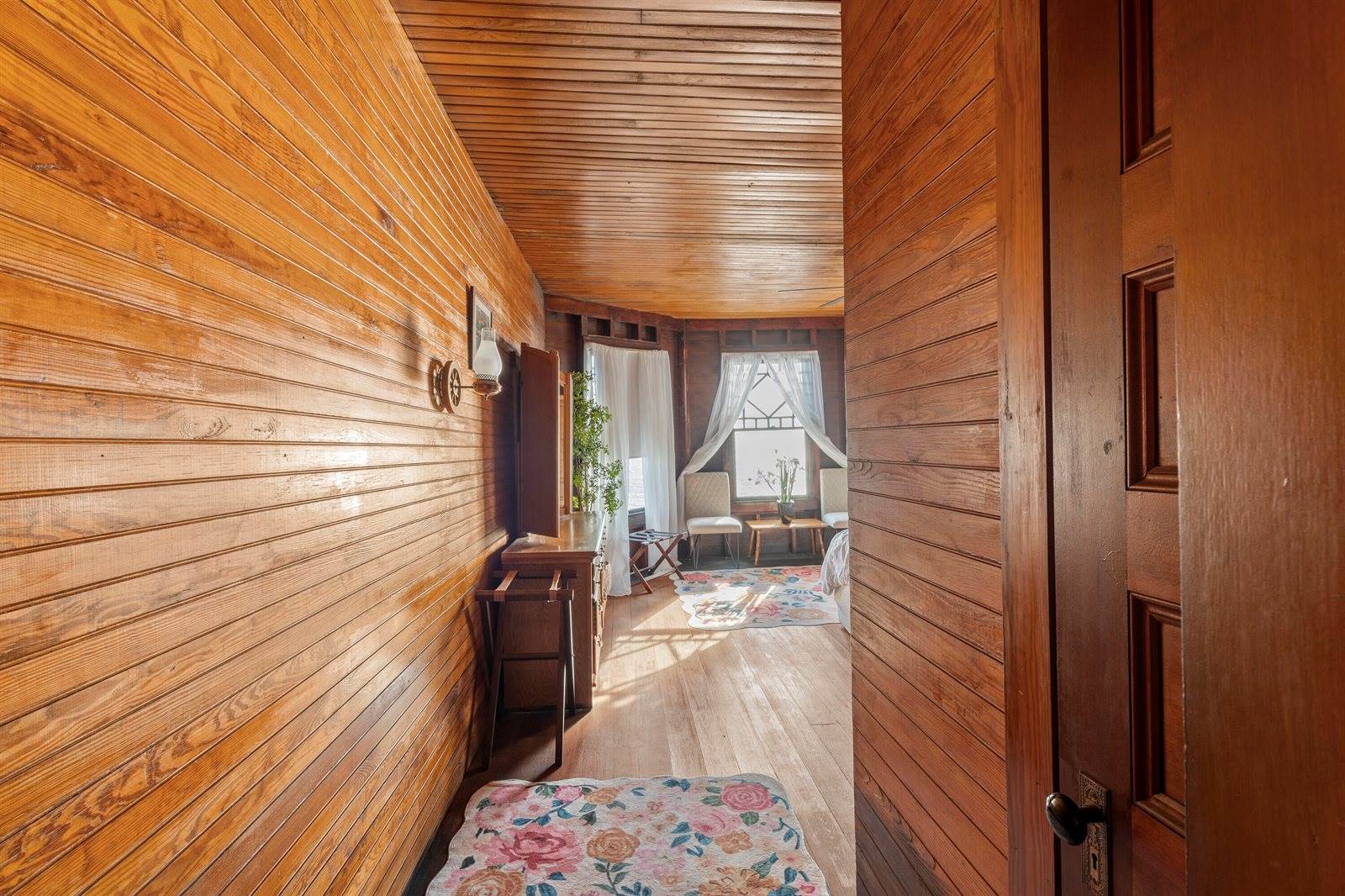 29 Navy Street, Searsport, ME 04974