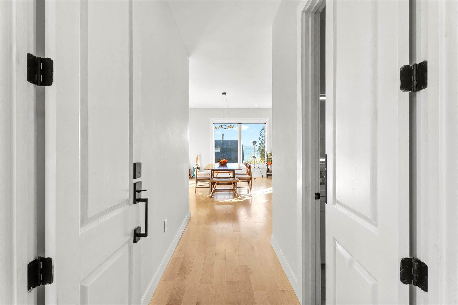 29 Navy Street, Searsport, ME 04974