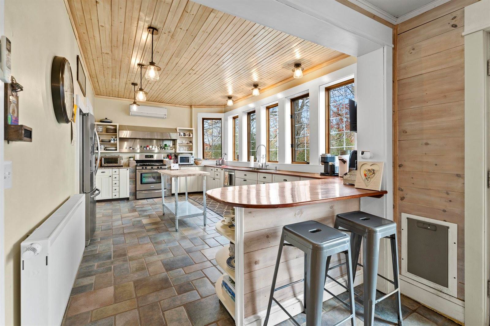 443 Mann Hill Road, Holden, ME 04429