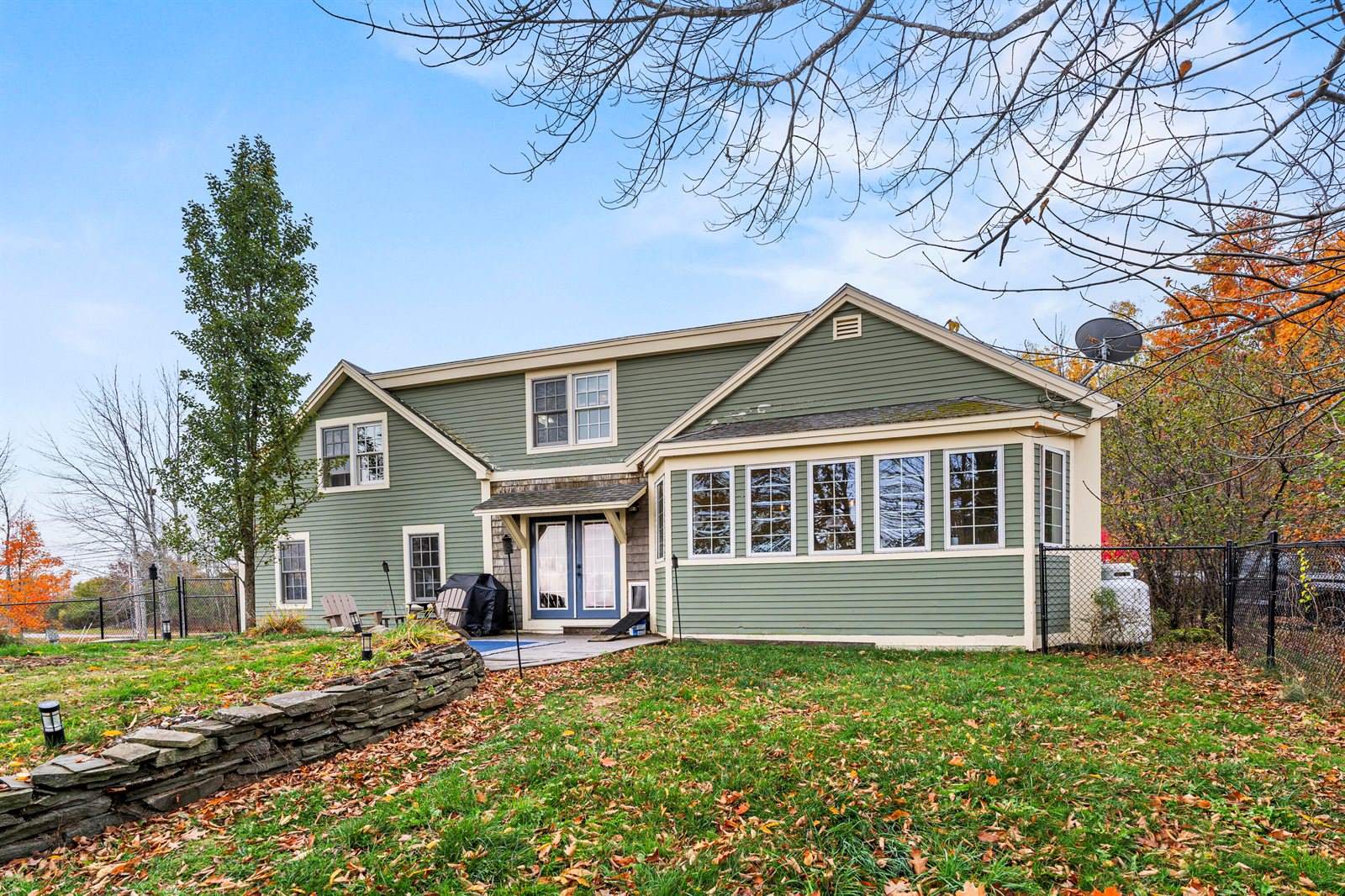 443 Mann Hill Road, Holden, ME 04429