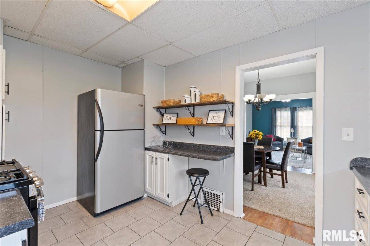 1658 West Lombard Street, Davenport, IA 52804