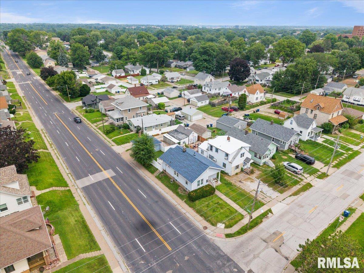 1658 West Lombard Street, Davenport, IA 52804