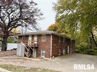 1727 9TH Avenue, Moline, IL 61265