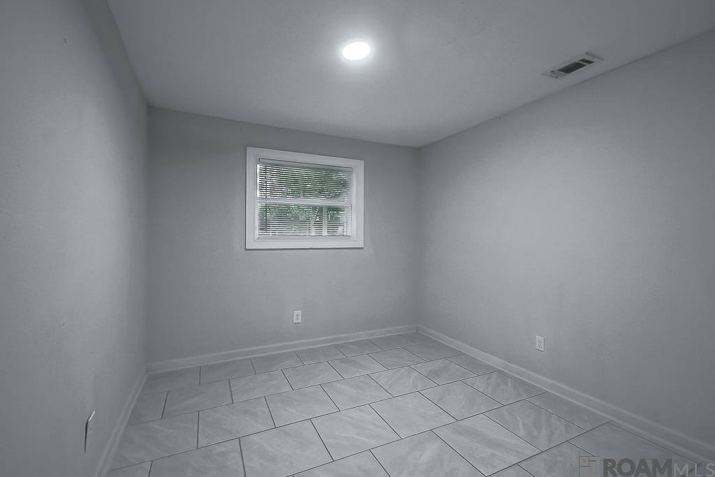 12320-12322 Warfield Ave, Baton Rouge, LA 70815