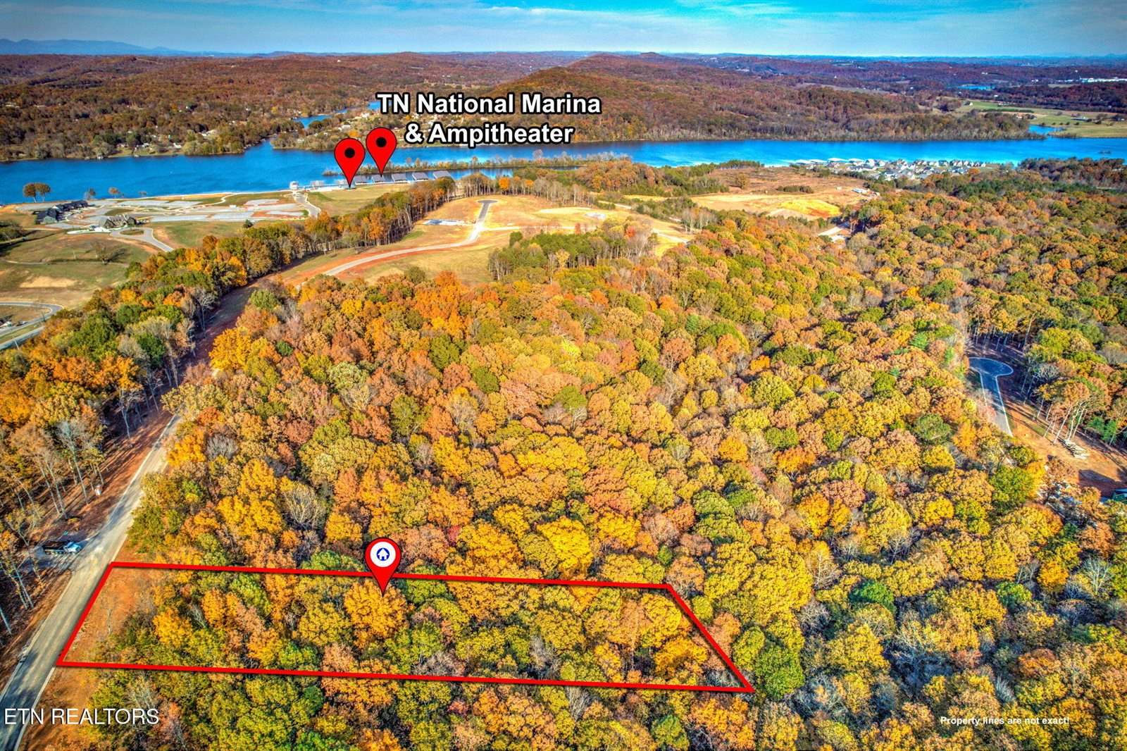 3010 Old Dogwood Tr, Loudon, TN 37774