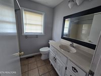 415 Highland Drive, Clinton, TN 37716